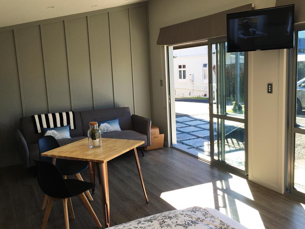 Kohimarama Beach Bed & Breakfast - Style And Privacy In Superb Location Auckland Eksteriør billede